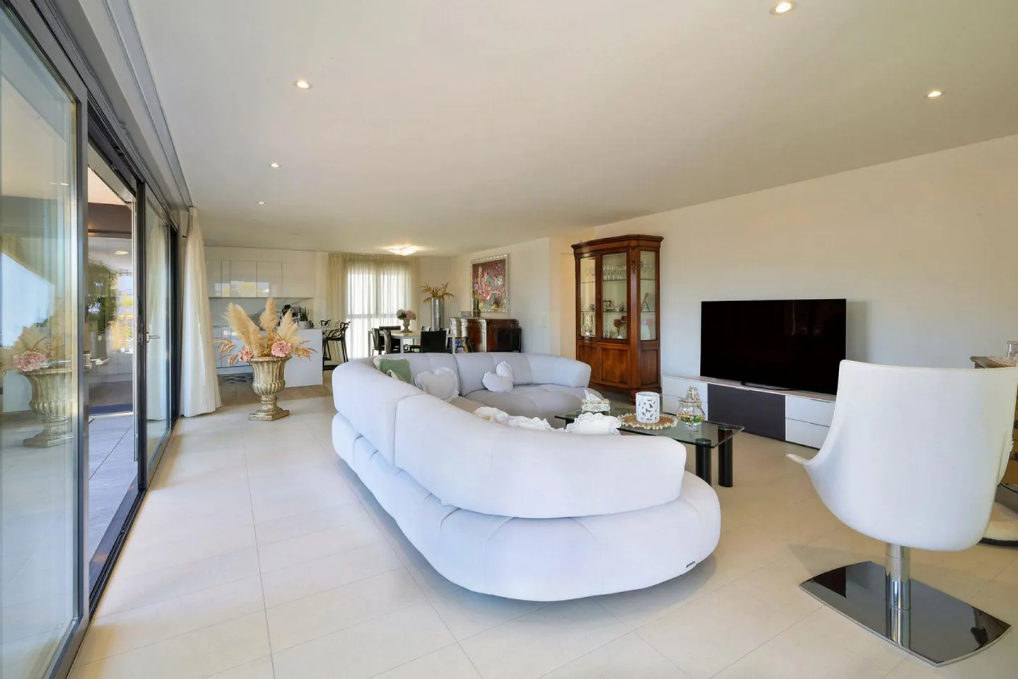 Luxuriöses Attika-Apartment in Locarno - Foto 4 von 24