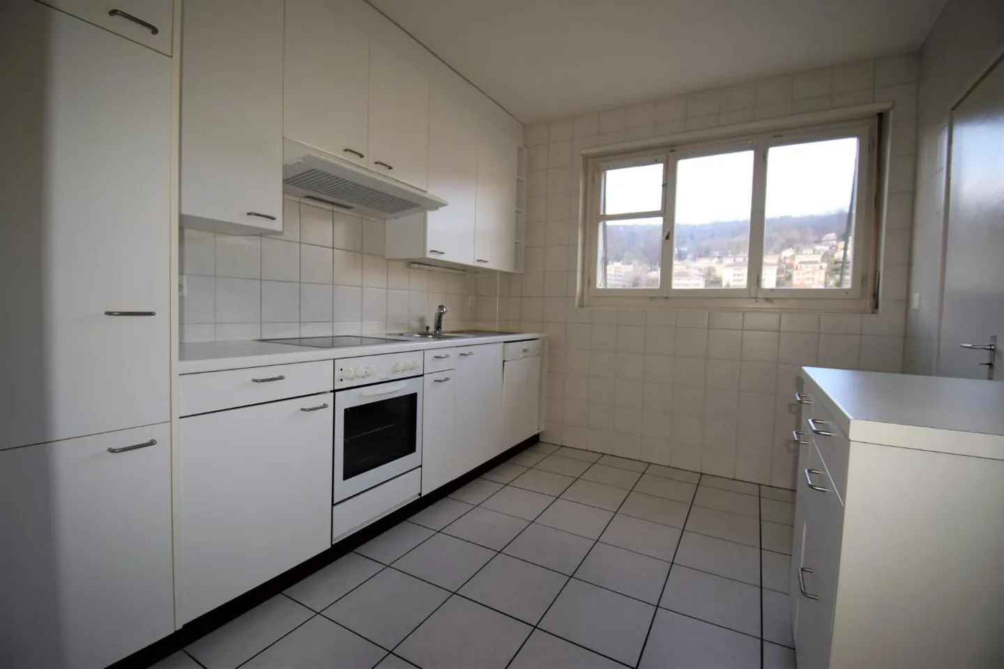 Appartement spacieux avec vue sur le lac - Photo 4 sur 9