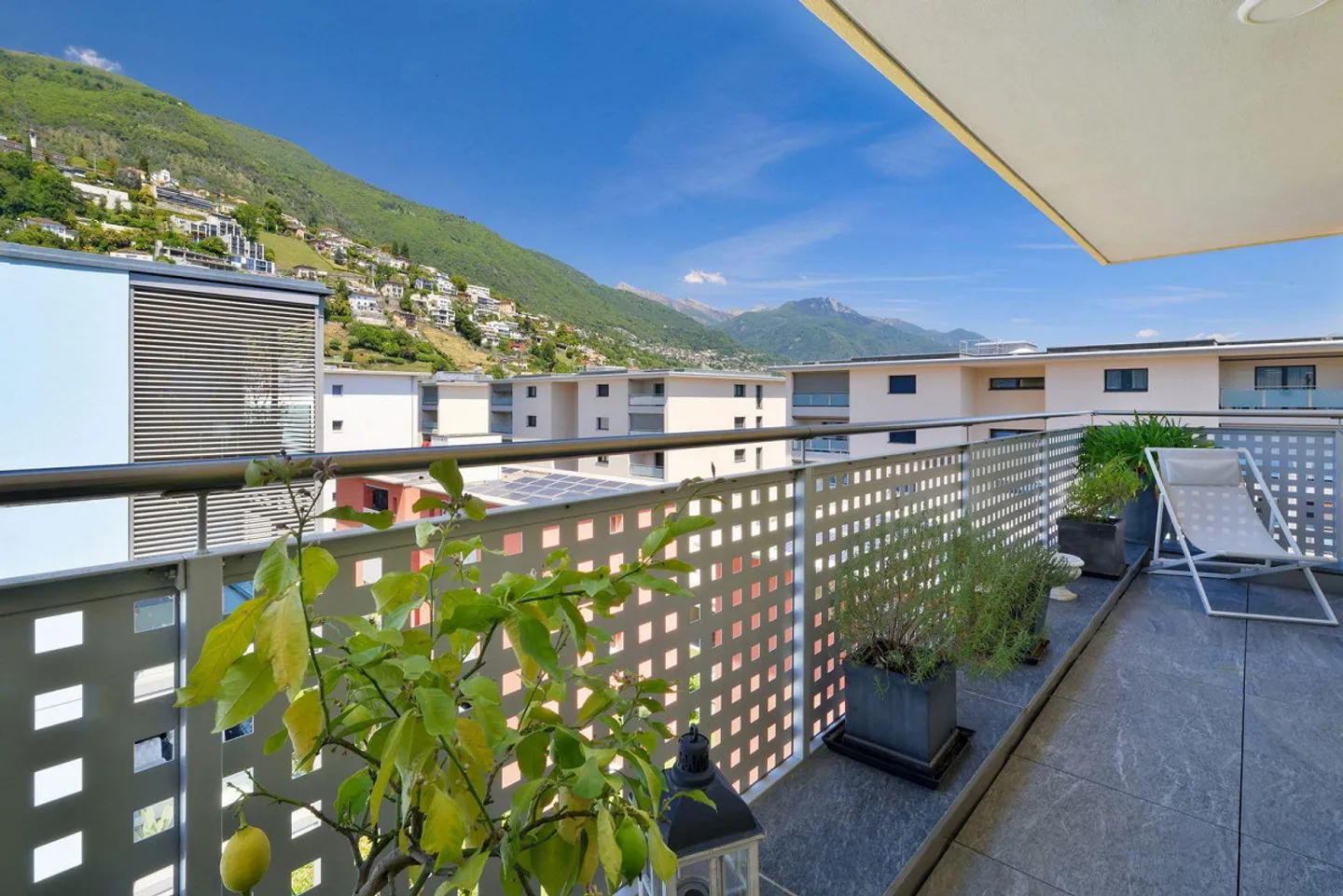 Luxuriöses Attika-Apartment in Locarno - Foto 17 von 24