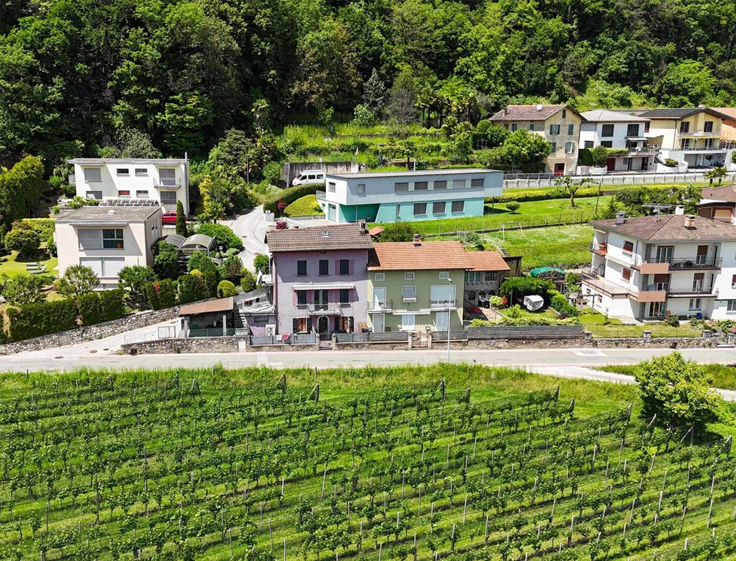 Élégante maison tessinoise, rénovée dans la nature - Photo 15 sur 27