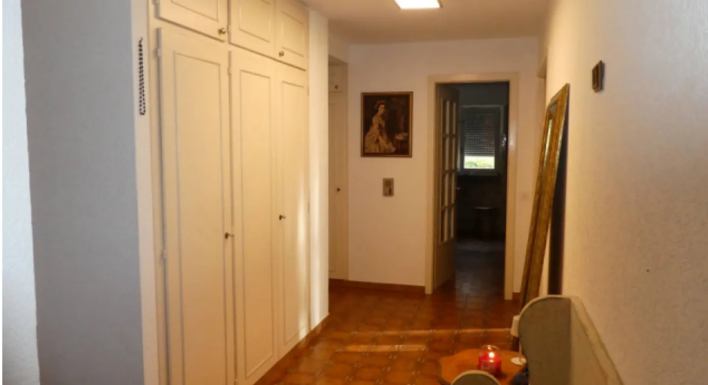 4,5-Zimmer-Wohnung nach Süden mit herrlichem Blick auf die Berge - Foto 8 von 13