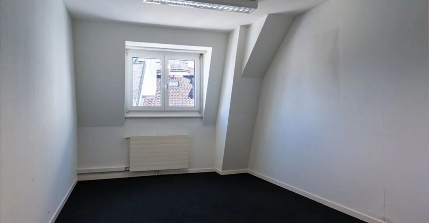 Bureau à louer - Photo 5 sur 11