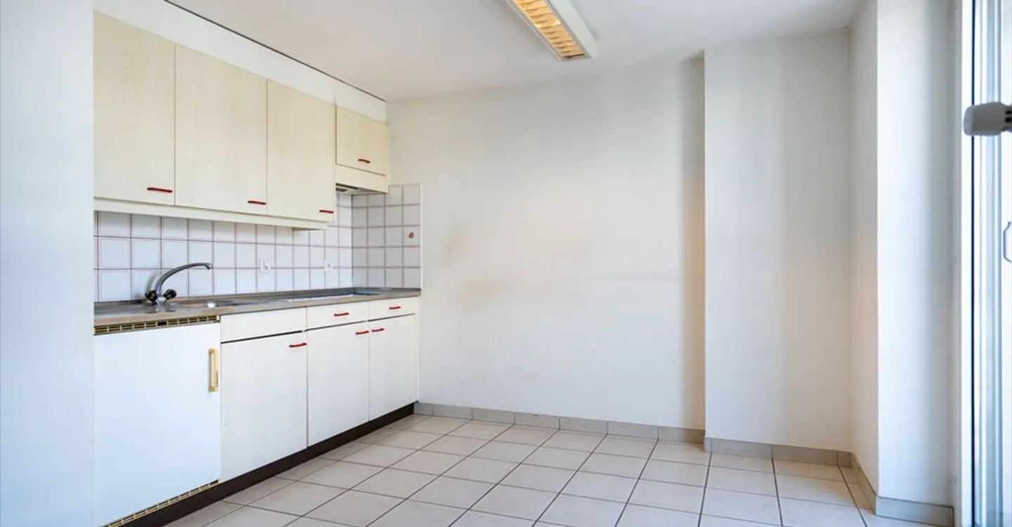 Bureau à louer - Photo 9 sur 11