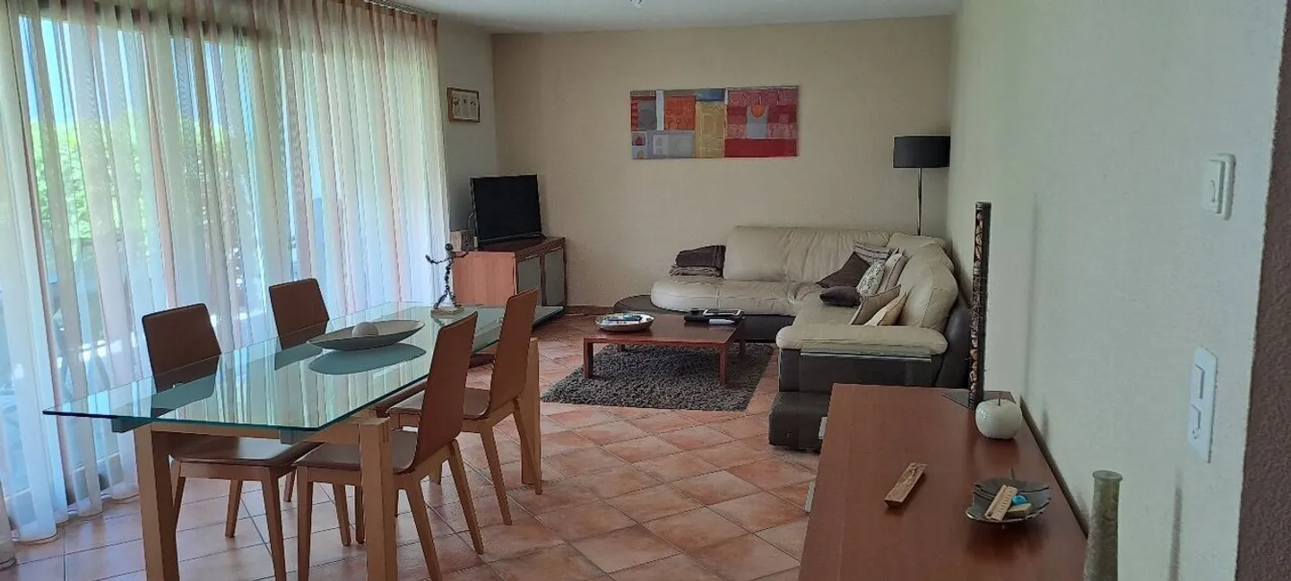 Great apartment with 4.5 rooms - Photo 3 of 16