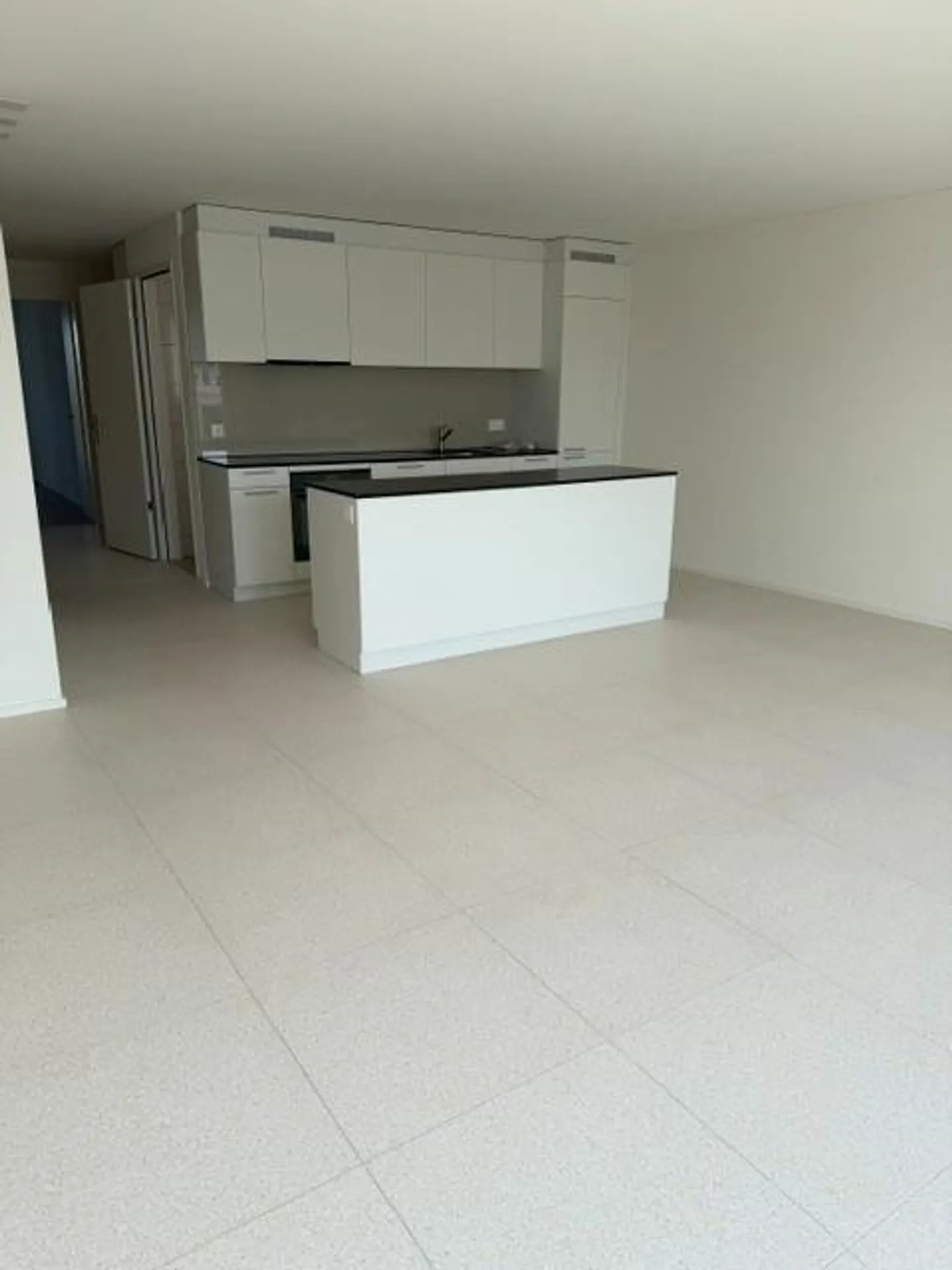 Grab it now - only a few 3.5-room apartments available - Photo 4 of 11