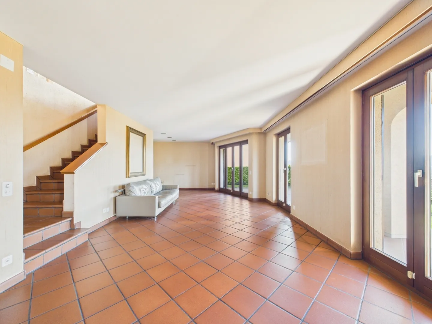 Geräumige Villa mit 6,5 Zimmern und Garten in Davesco-Soragno - Foto 4 von 13