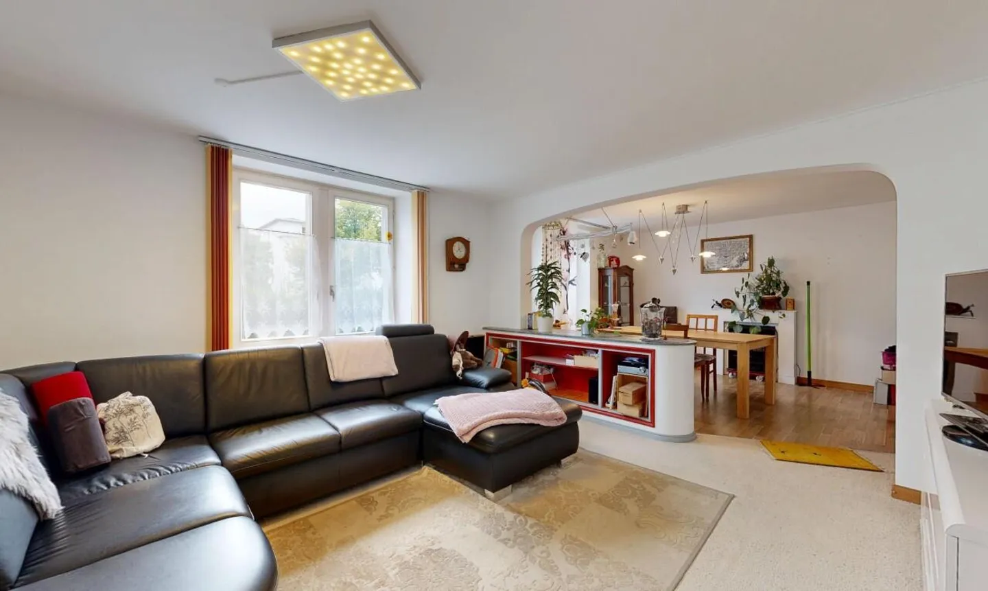 Geräumiges Doppeleinfamilienhaus in Winterthur - Foto 4 von 11
