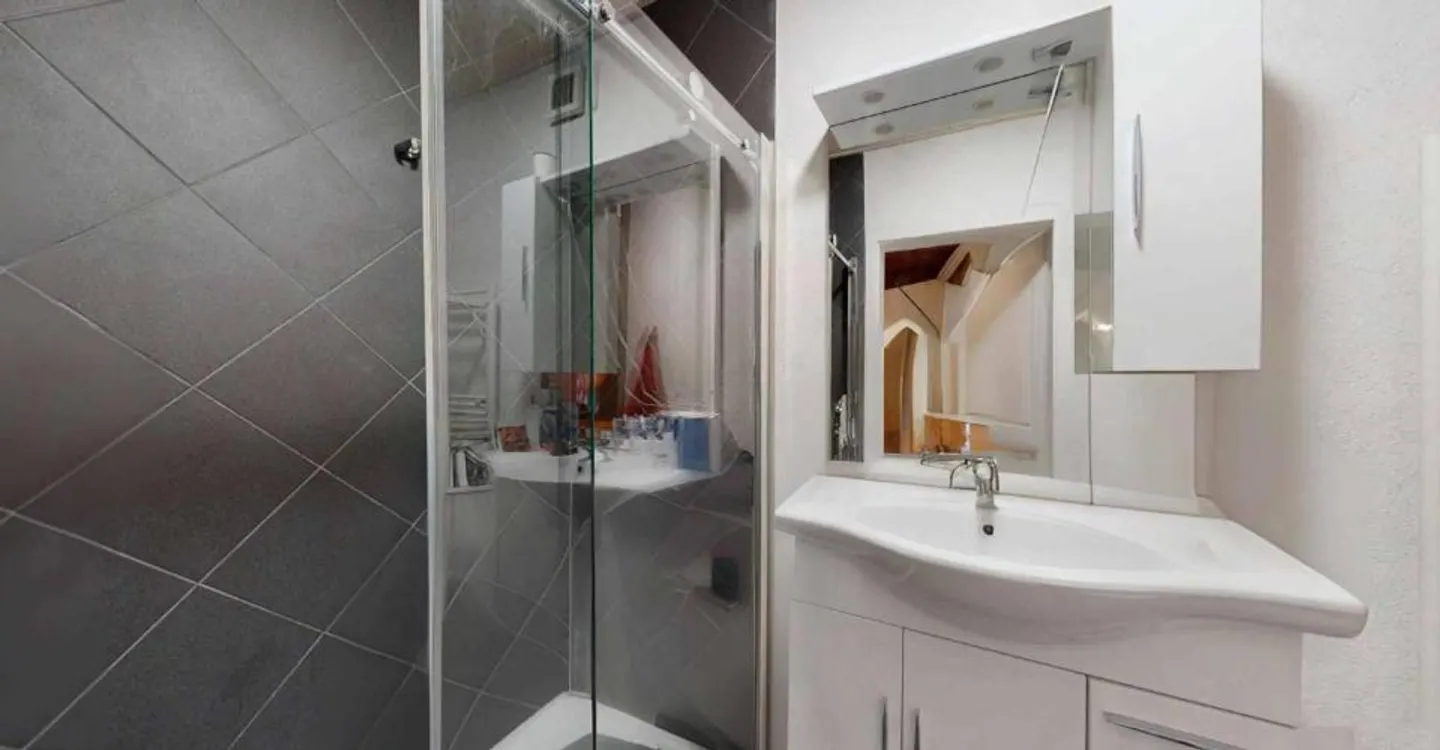 Renovierte Wohnung mit Charakter - Foto 3 von 4