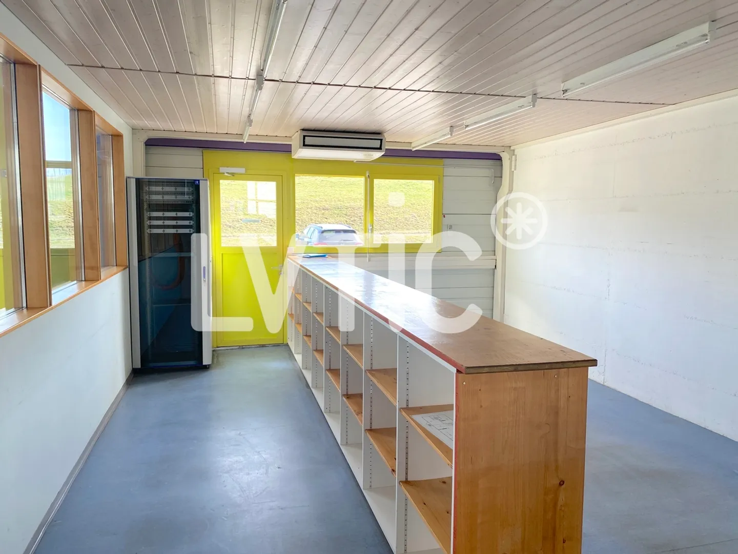 Laboratorio, deposito, uffici di 636 m2 in affitto a Romont - Foto 6 di 9
