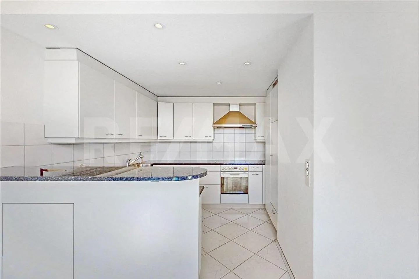 Appartamento 5.5 stanze - Foto 8 di 10