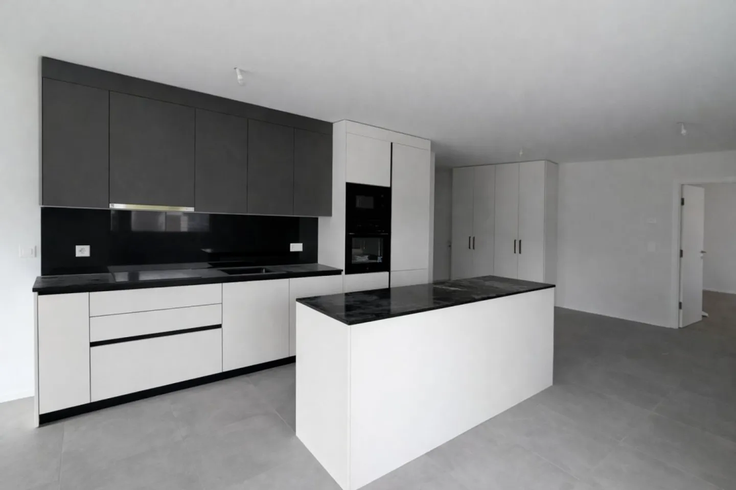 Modernes 2.5-Zimmer-Apartment - Foto 1 von 9