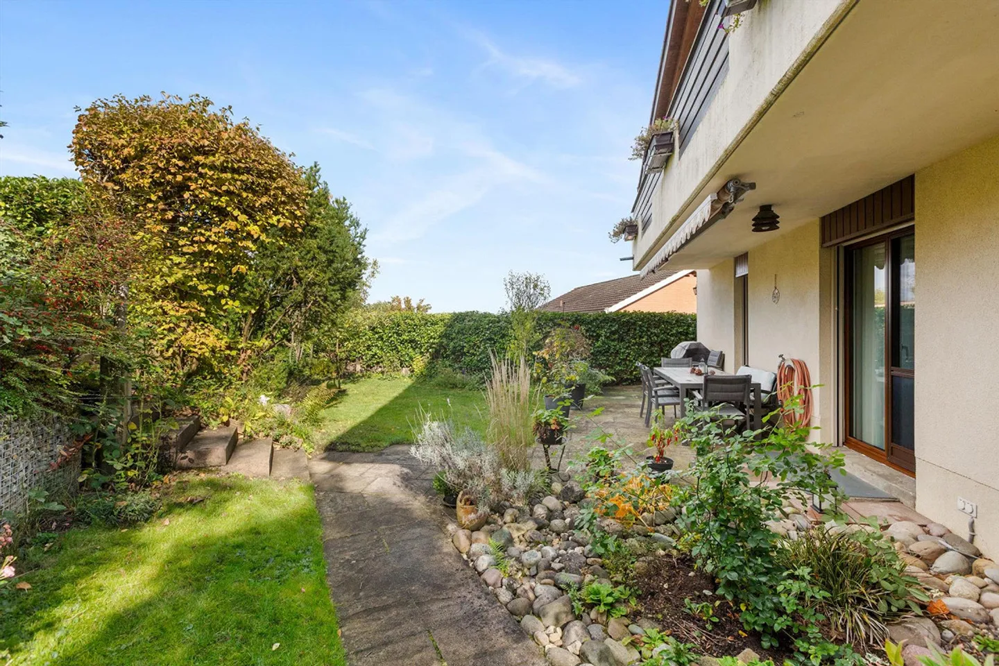 Paradis familial avec beaucoup de vie privée - Photo 1 sur 8