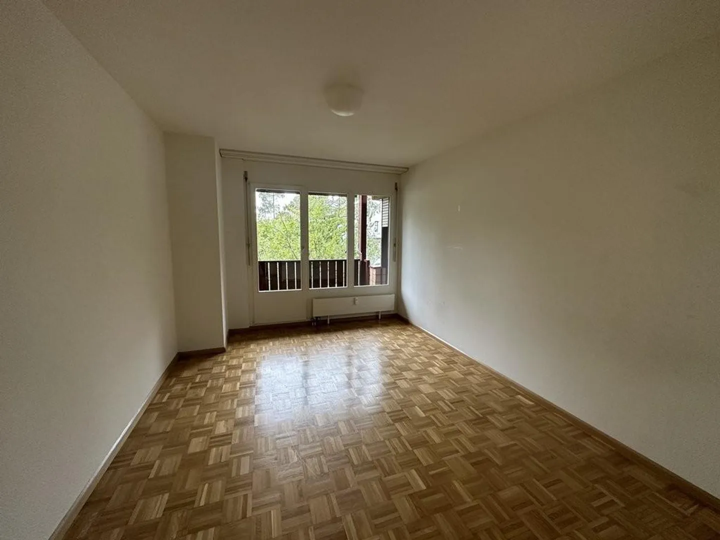 Appartamento familiare di 4 stanze con area giardino - Foto 6 di 10