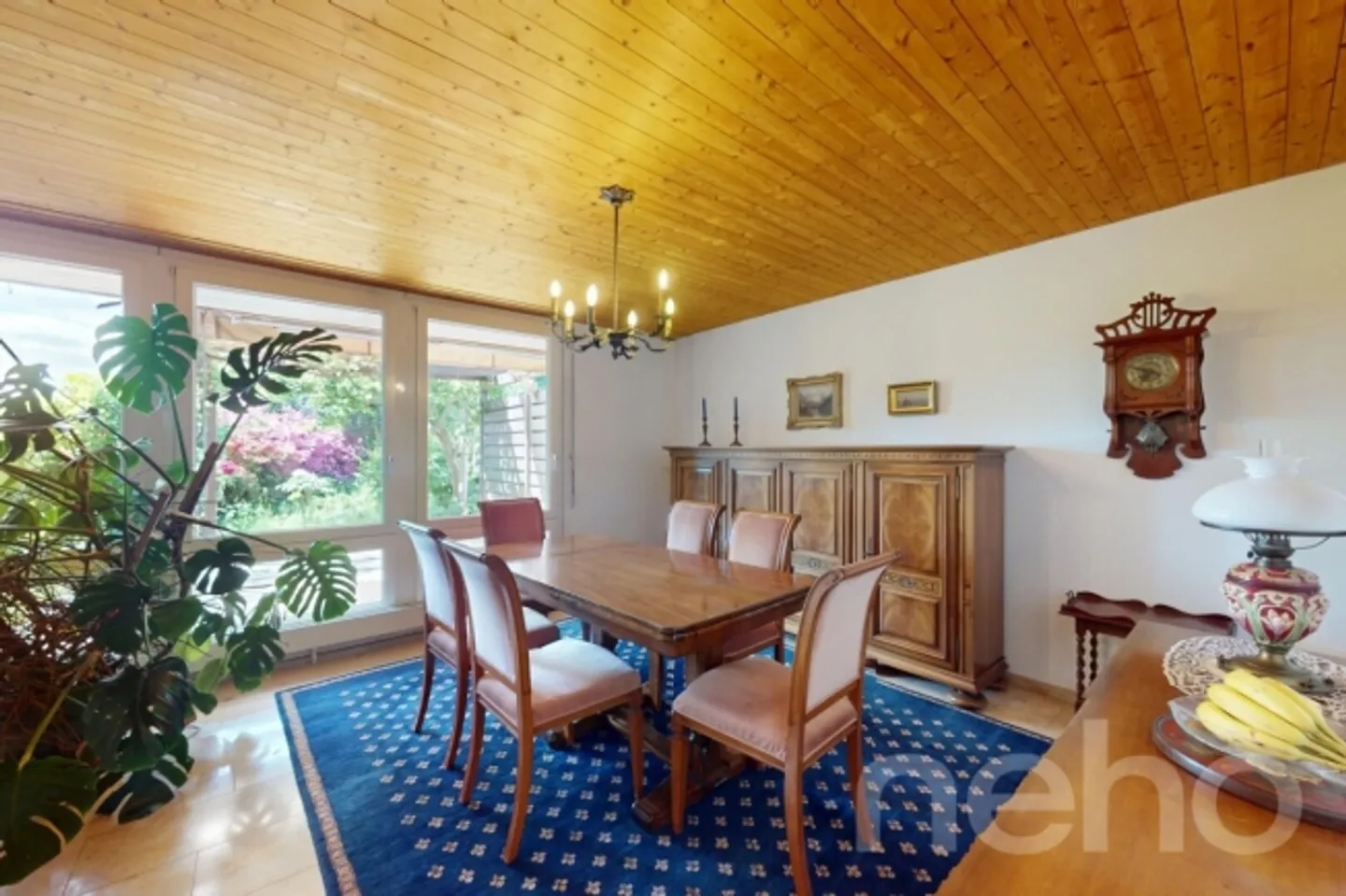 Maison familiale attrayante avec un paradis de jardin idyllique - Photo 4 sur 13