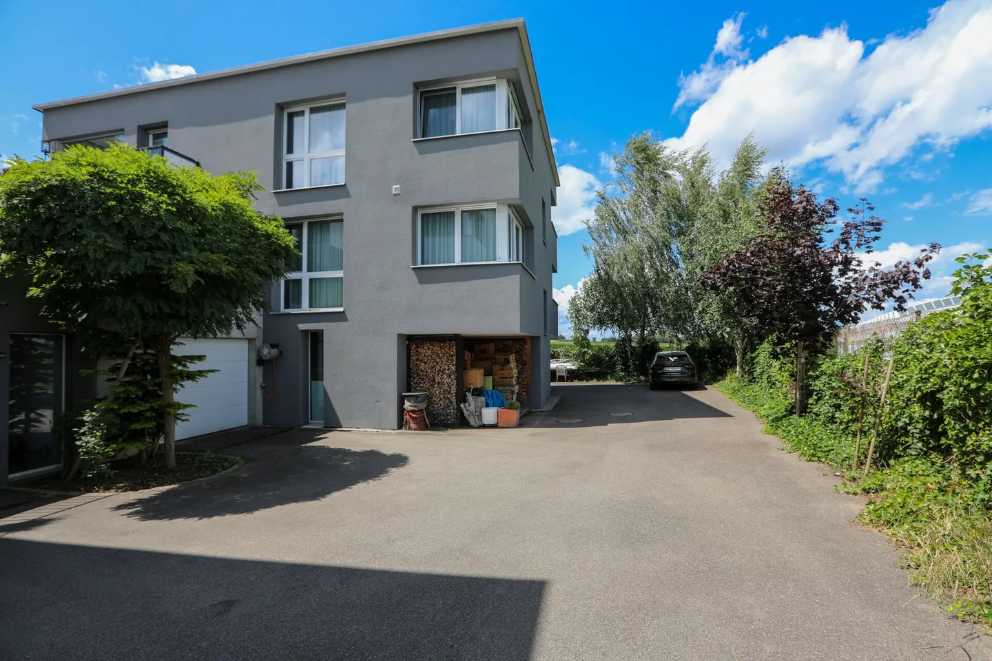 Space Wonder with Apartment - Photo 6 of 6