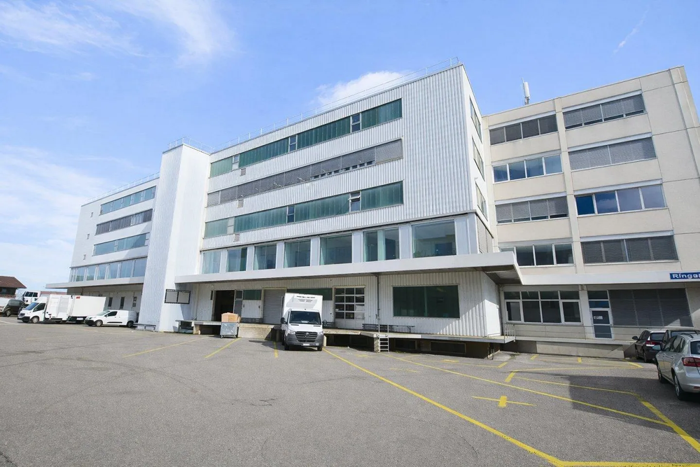 Espaces de stockage à Allschwil - Photo 1 sur 2