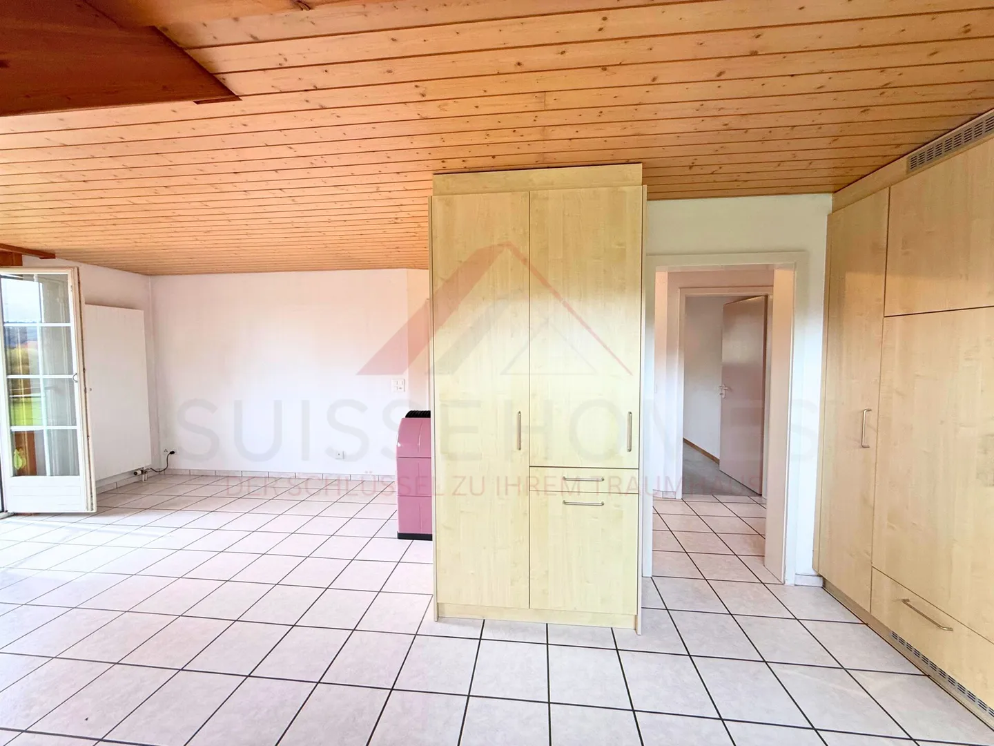 Appartement lumineux de 4,5 pièces à Grasswil - attrayant avec balcon et beau confort de vie - Photo 7 sur 20