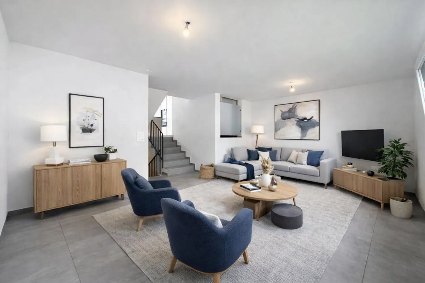 Modern Family Villa in Vuisternens - Photo 2 of 22