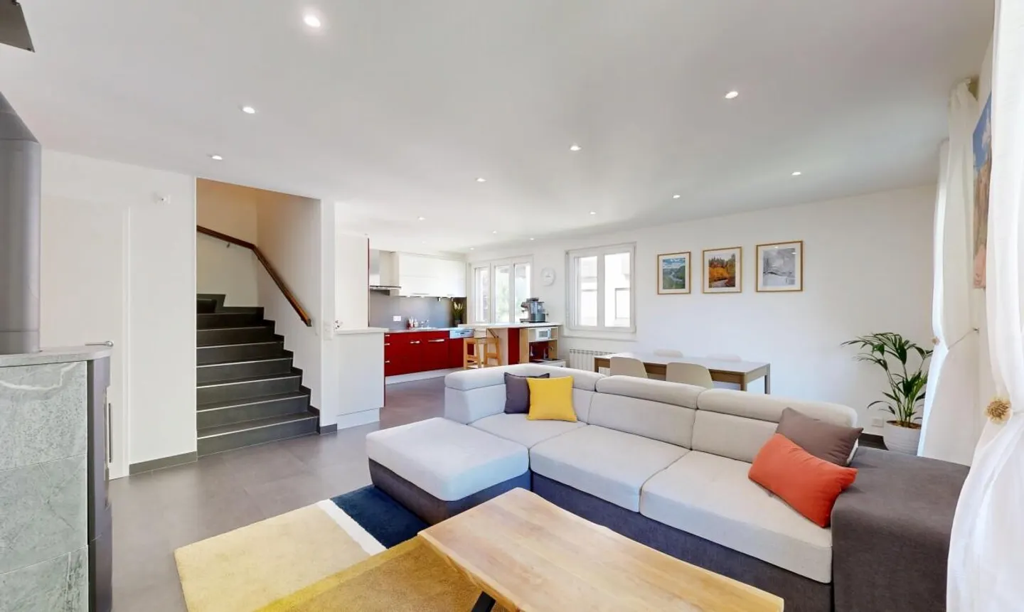 Renovierte Penthouse-Duplexwohnung in Terre Sainte mit großzügigen Volumen - Foto 7 von 11