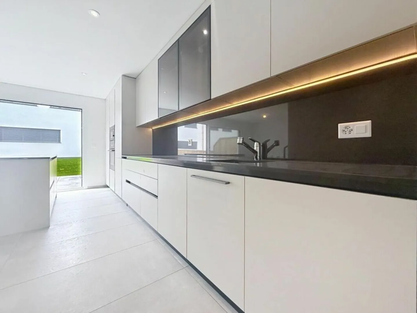 Villa familiale moderne à Vuisternens - Photo 12 sur 22