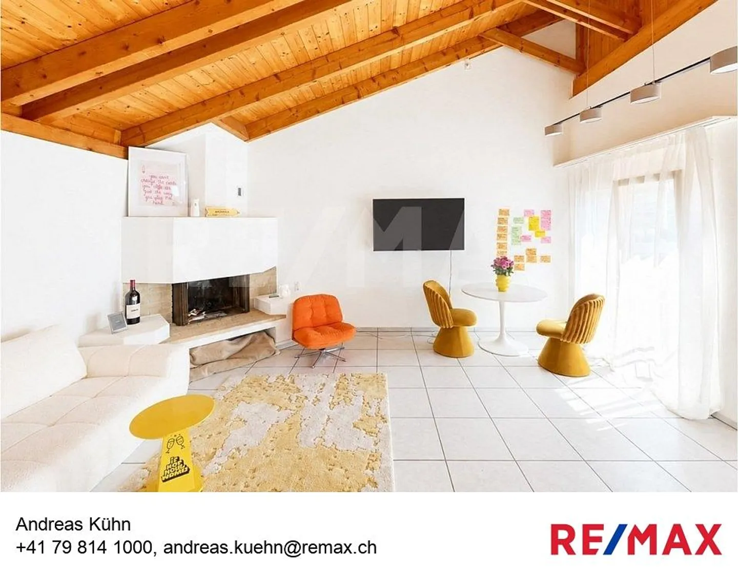 Vivere moderno e tranquillo: Incantevole maisonette 4,5 a Ebikon - Foto 1 di 13