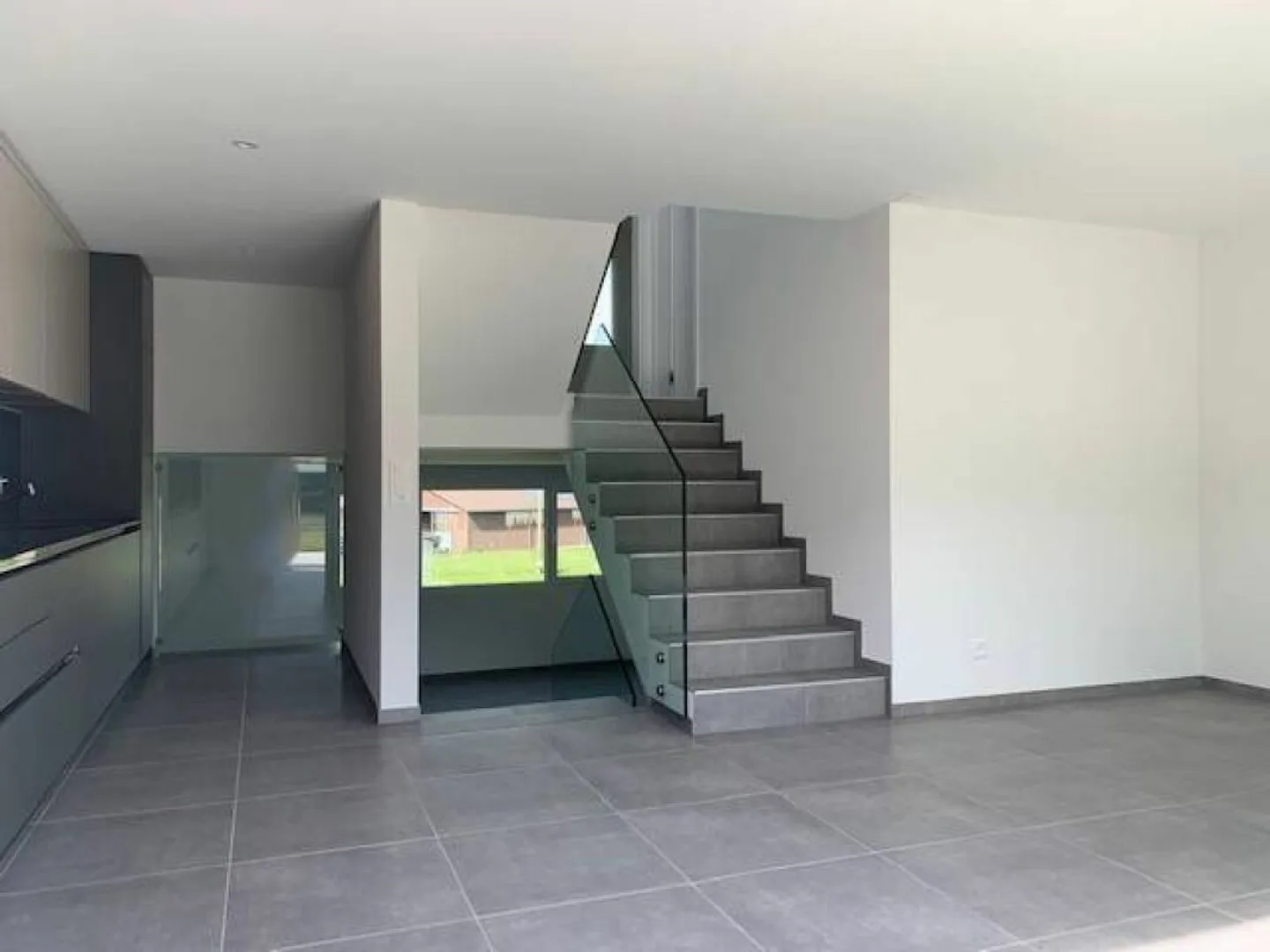 Villa familiale moderne à Vuisternens - Photo 18 sur 22