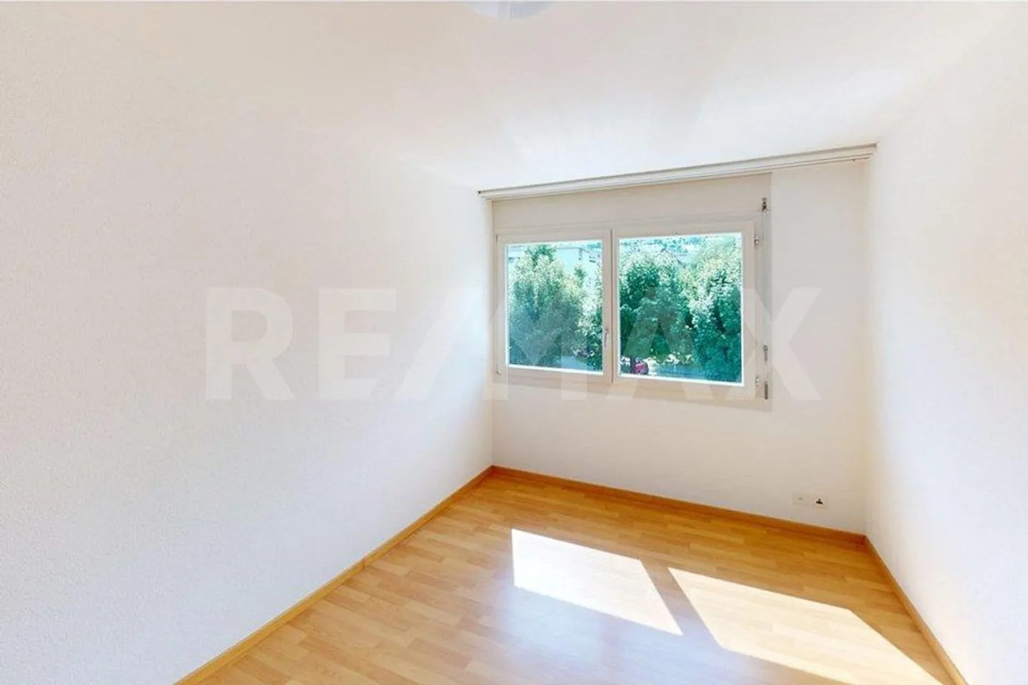 Vivere moderno e tranquillo: Incantevole maisonette 4,5 a Ebikon - Foto 8 di 13