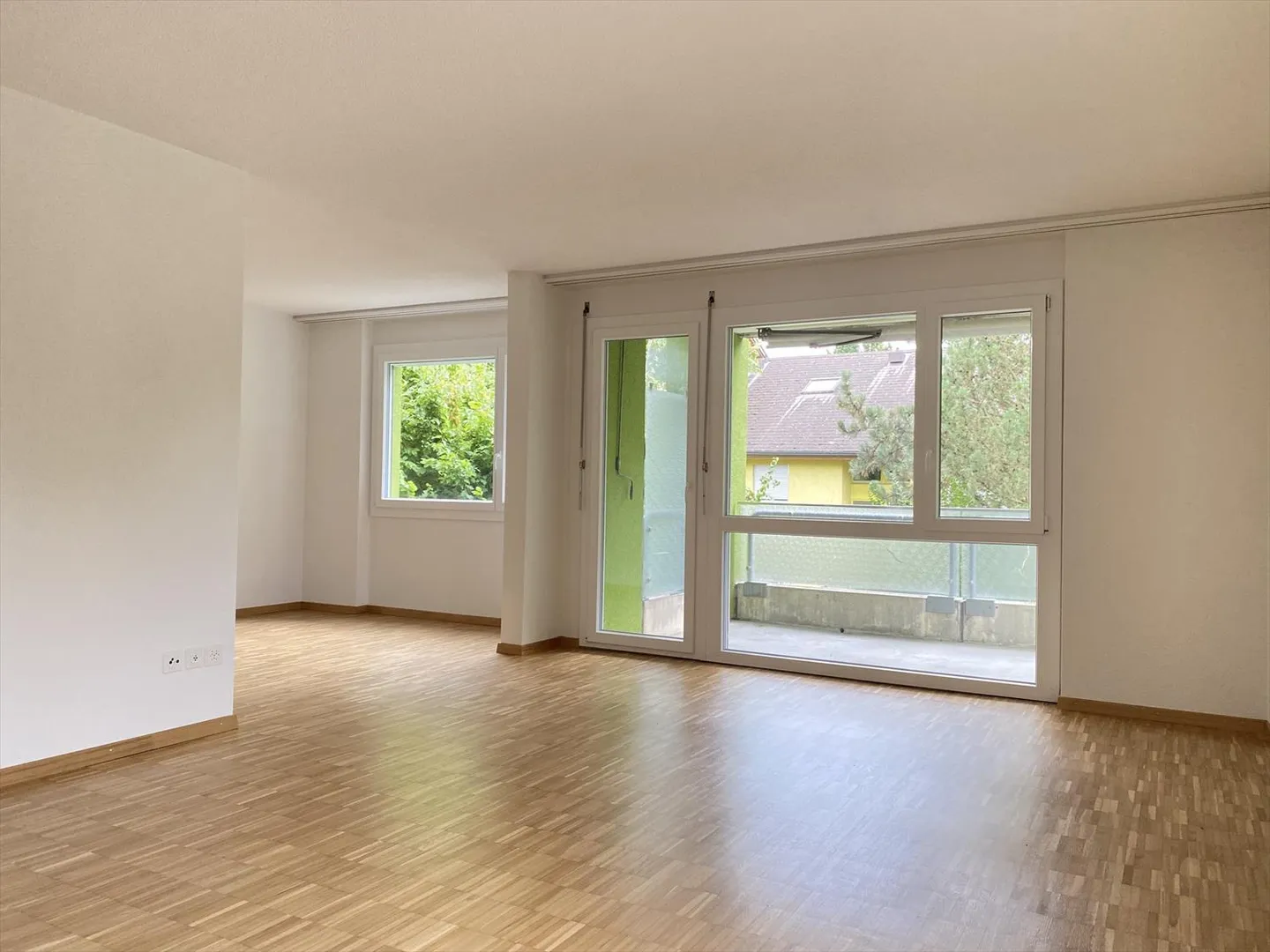 Ambiente familiare e verde - Foto 1 di 10