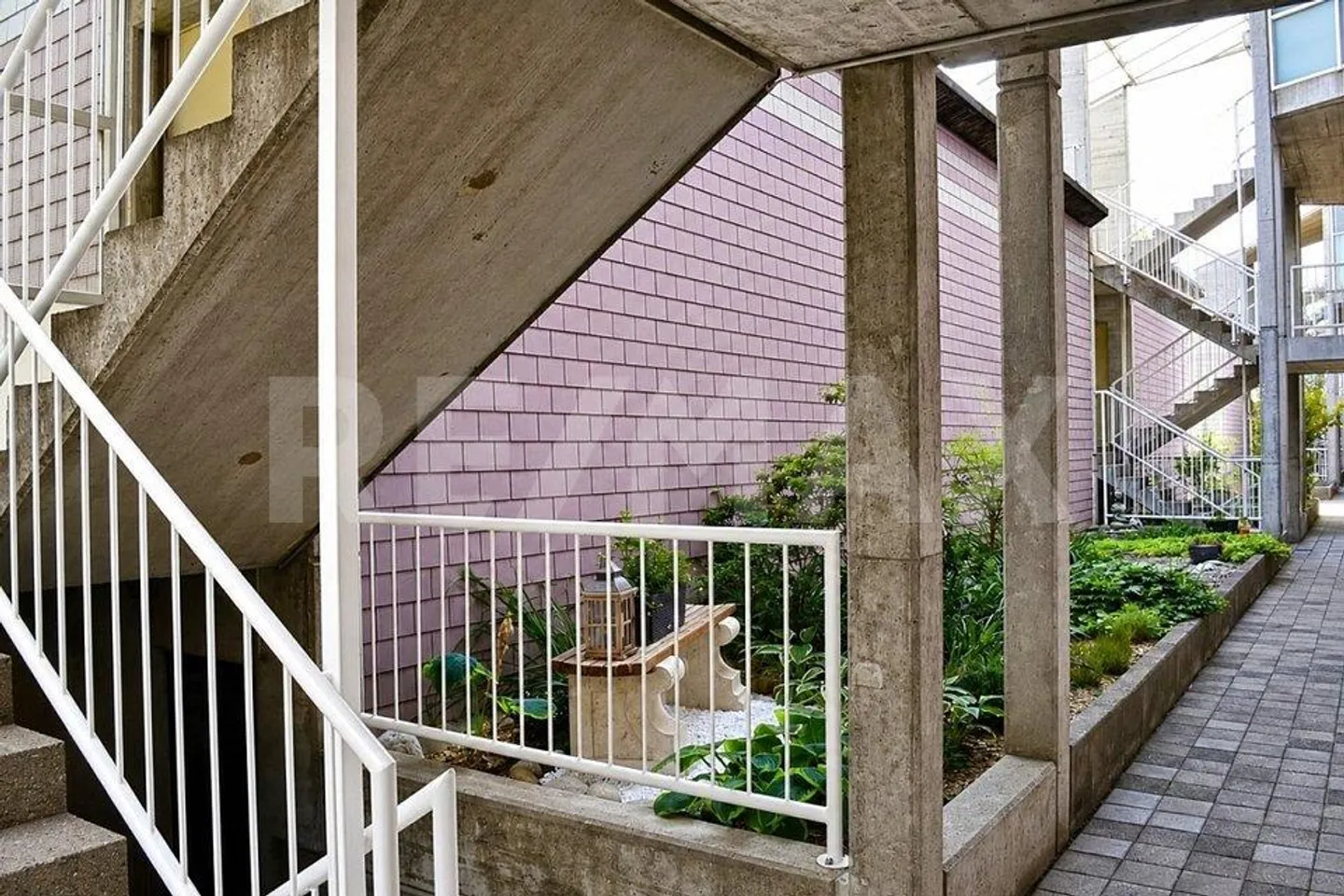 Vivere moderno e tranquillo: Incantevole maisonette 4,5 a Ebikon - Foto 13 di 13