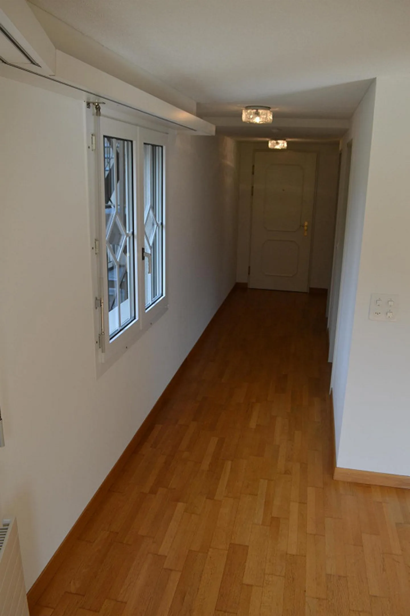 Charming, sunny and bright 3-room apartment with winter garden for rent - Photo 7 of 14