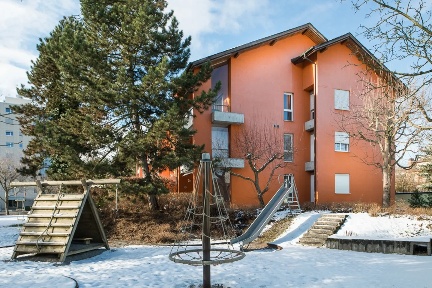 Ambiente familiare e verde - Foto 3 di 10