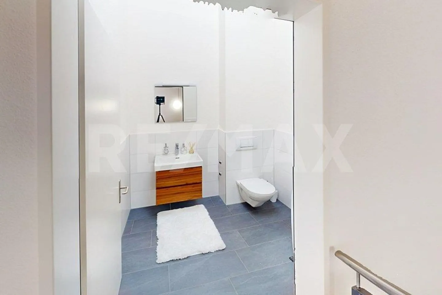 Vivere moderno e tranquillo: Incantevole maisonette 4,5 a Ebikon - Foto 12 di 13