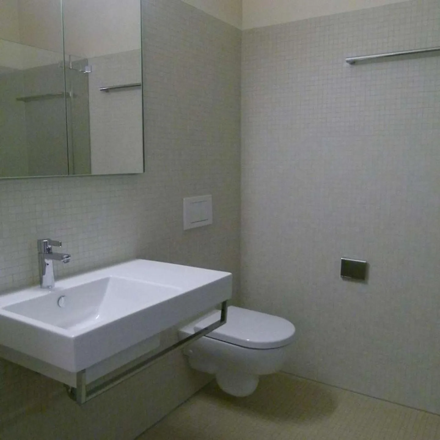 Modern Living in the City Center - Photo 5 of 7