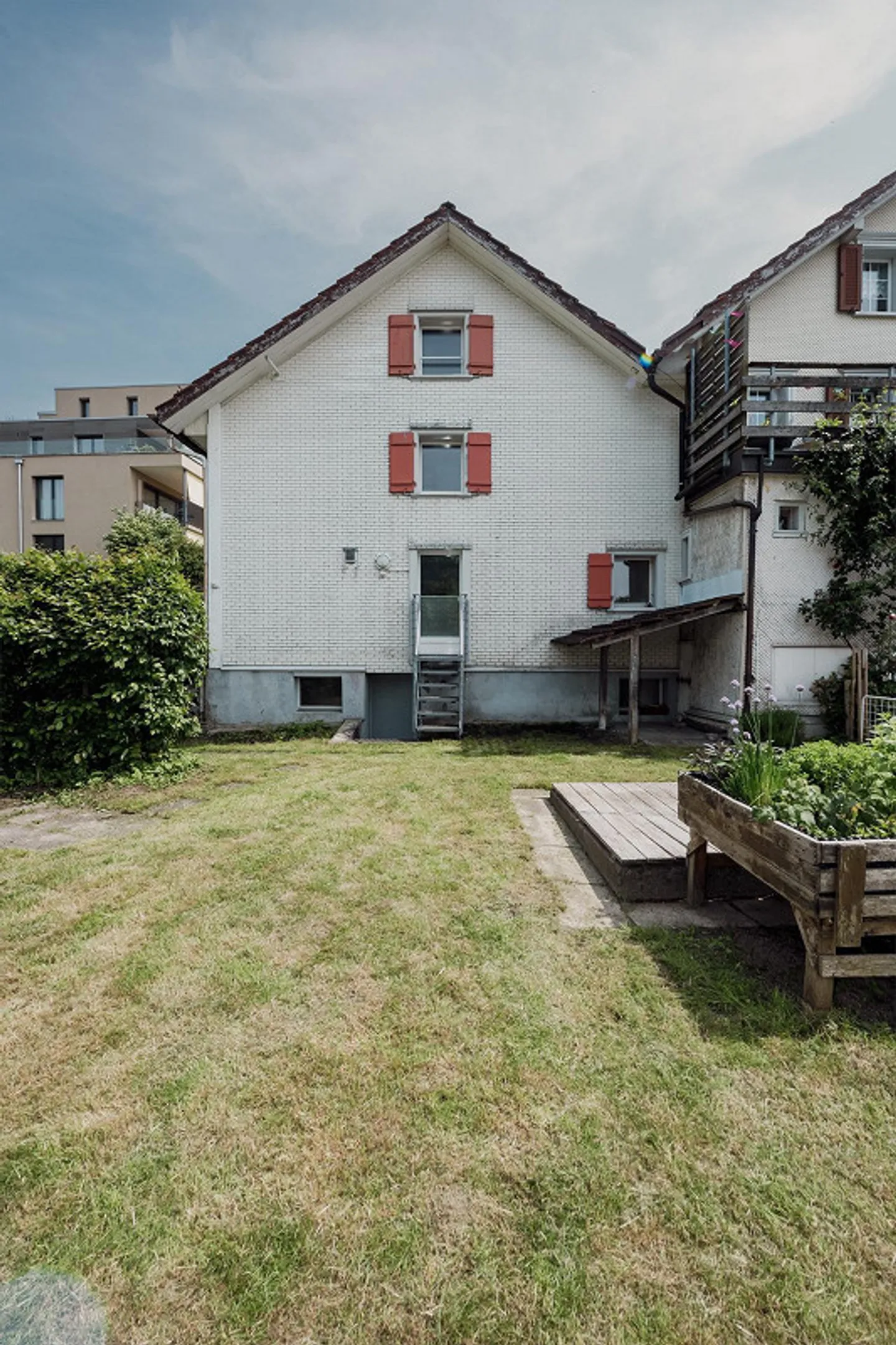 Appenzeller House / Terraced House in Preferred Location Including 1 Parking Space - Photo 4 of 15