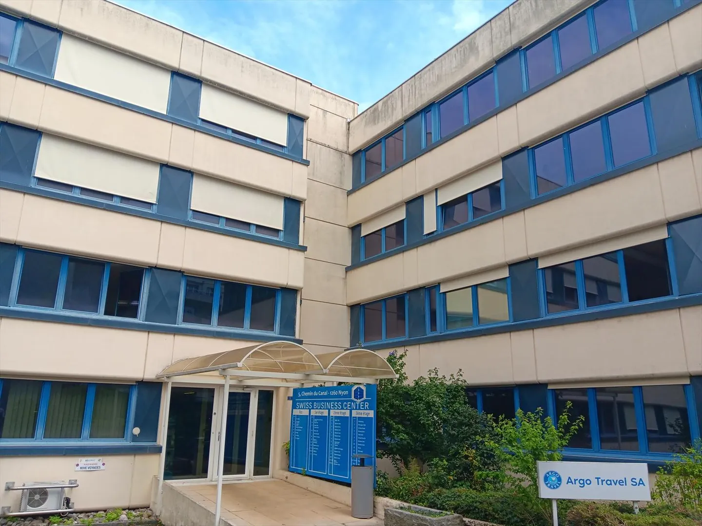 Bureaux à louer en centre-ville de Nyon - Photo 1 sur 1