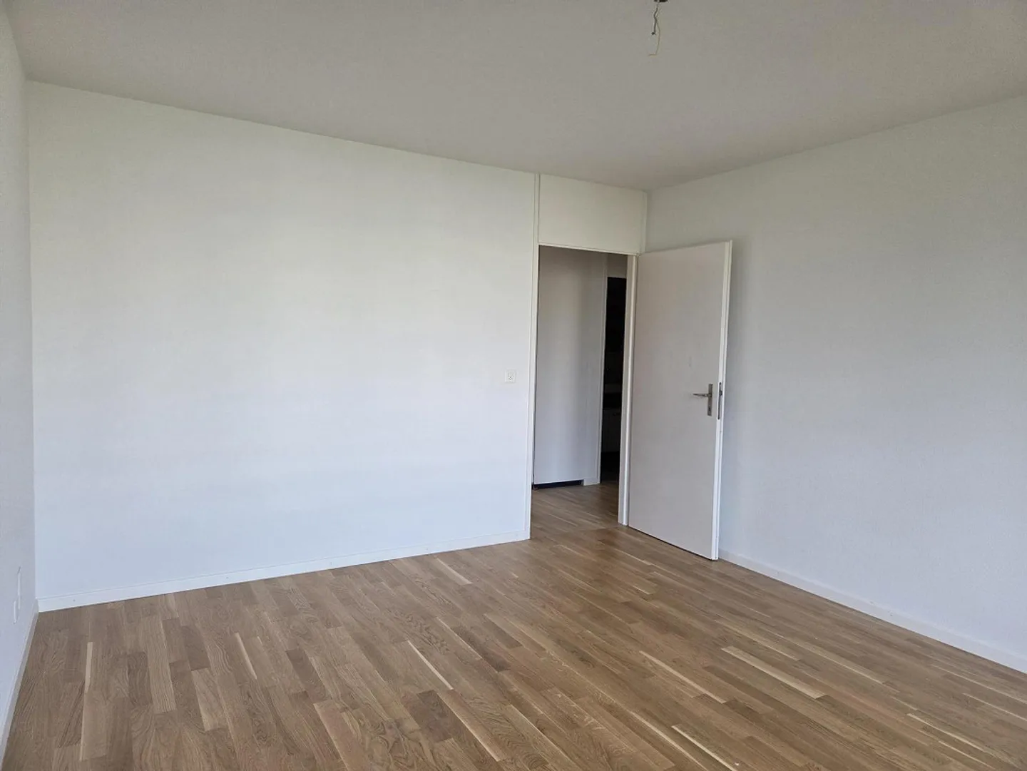 Une maison à rester - Appartement lumineux de 3,5 pièces avec balcon près du Wohlensee - Photo 10 sur 17
