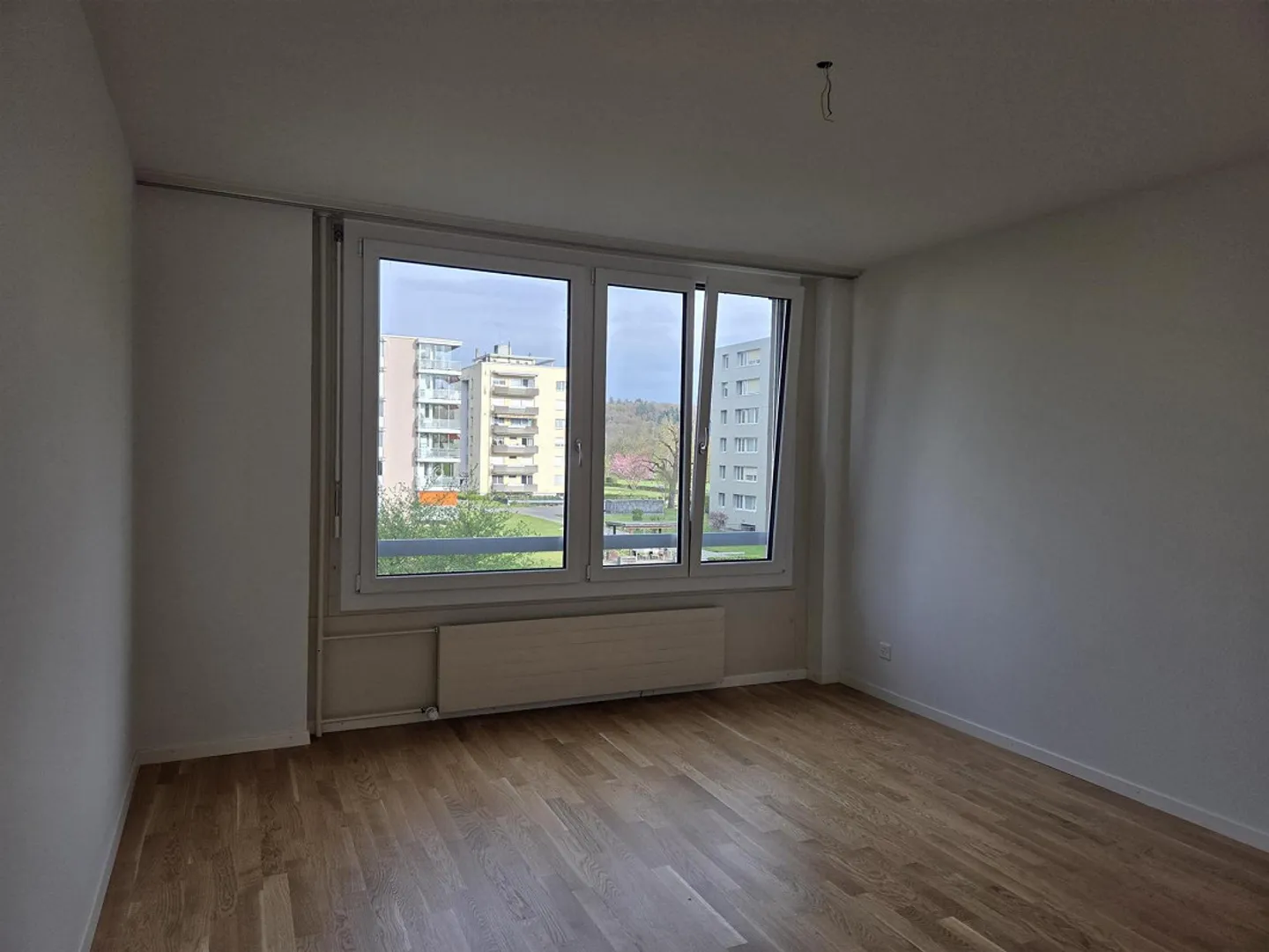 Une maison à rester - Appartement lumineux de 3,5 pièces avec balcon près du Wohlensee - Photo 11 sur 17
