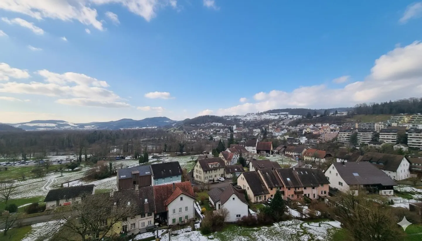 Appartamento luminoso di 4,5 stanze con 85 m² in Hafnerweg 6 a Brugg - Foto 3 di 12