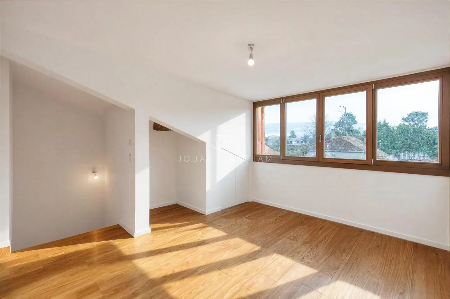 Co-Exklusivität - Renovierte Dorfvilla - Foto 6 di 10