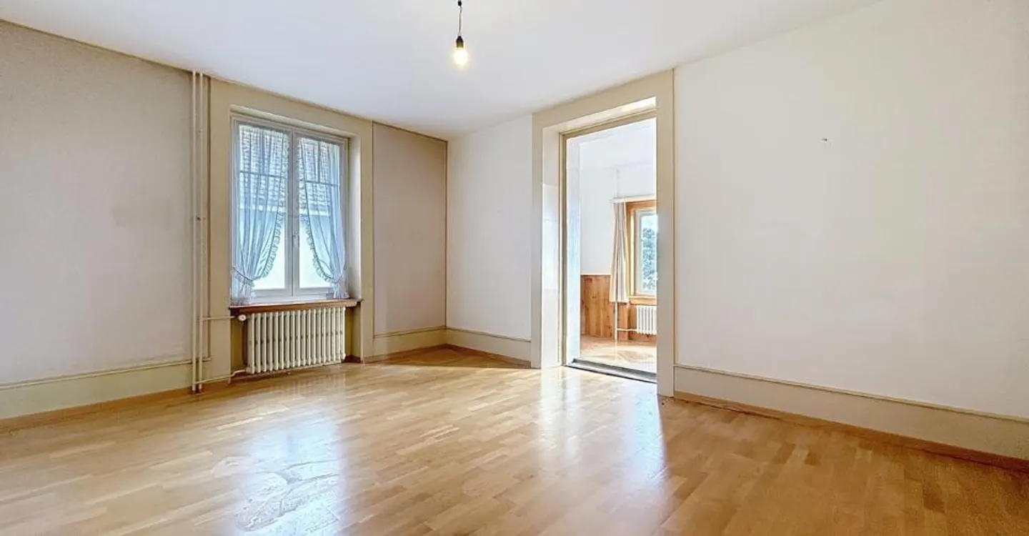 Casa di carattere con 3 appartamenti e vista lago - Foto 3 di 6