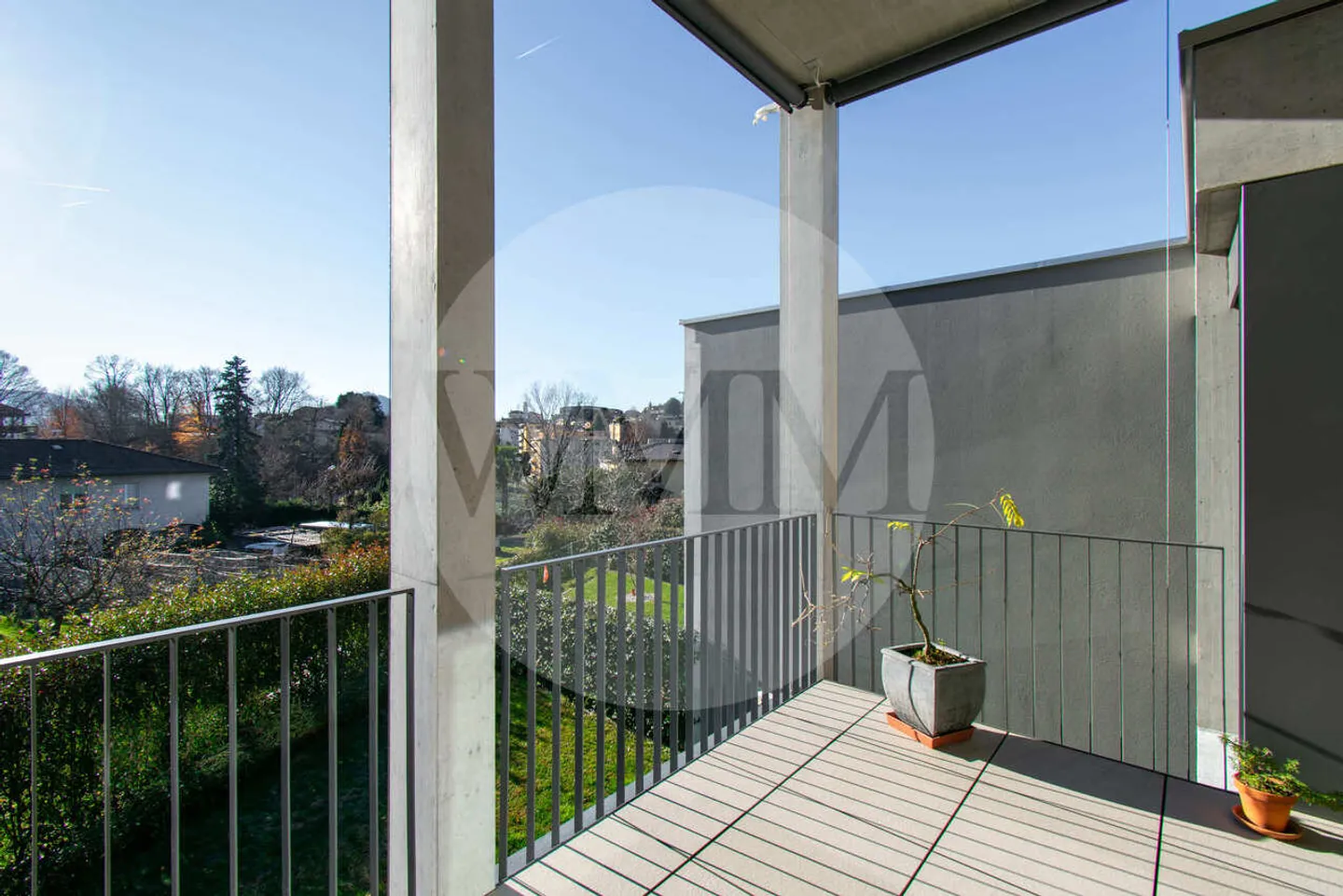 Modernes Apartment mit großer Terrasse - Foto 15 von 17