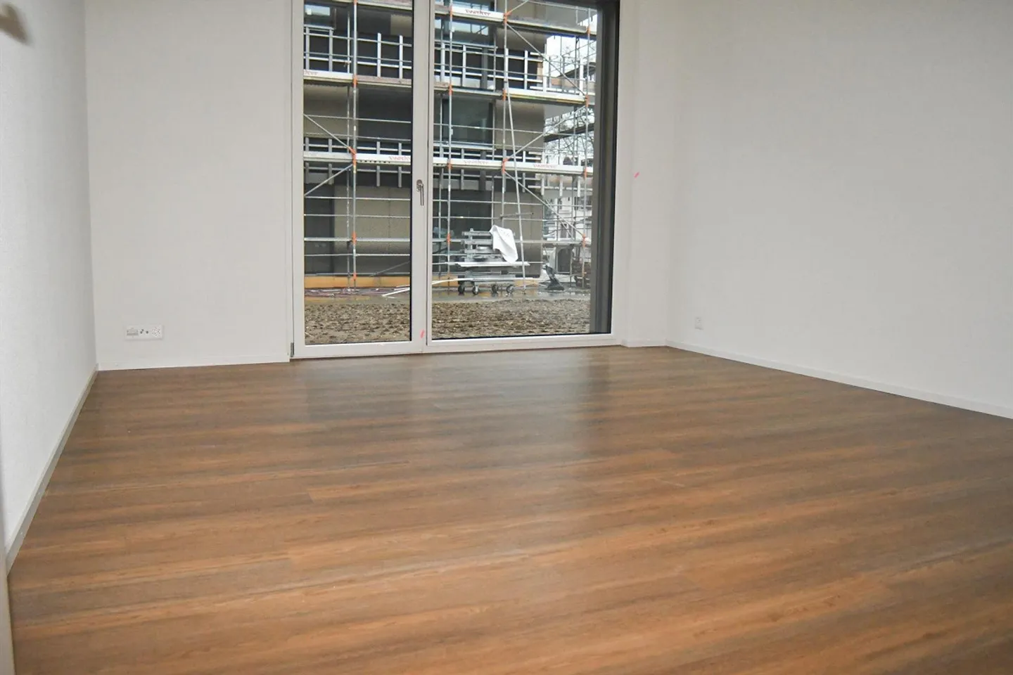 Appartement lumineux de 5½ pièces, situé au calme et ensoleillé - E101 - Photo 13 sur 14