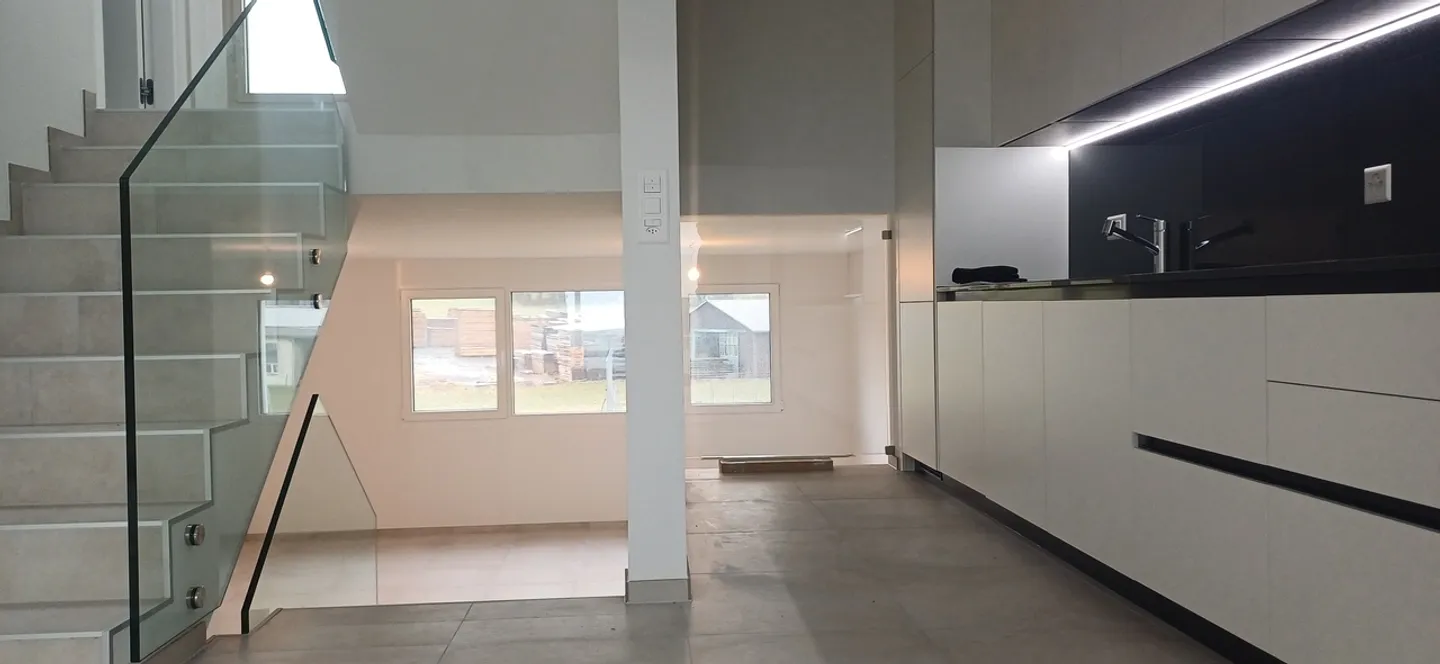 For sale. Charming semi-detached villa of 5.5 rooms. Ideal for a family - Photo 6 of 13