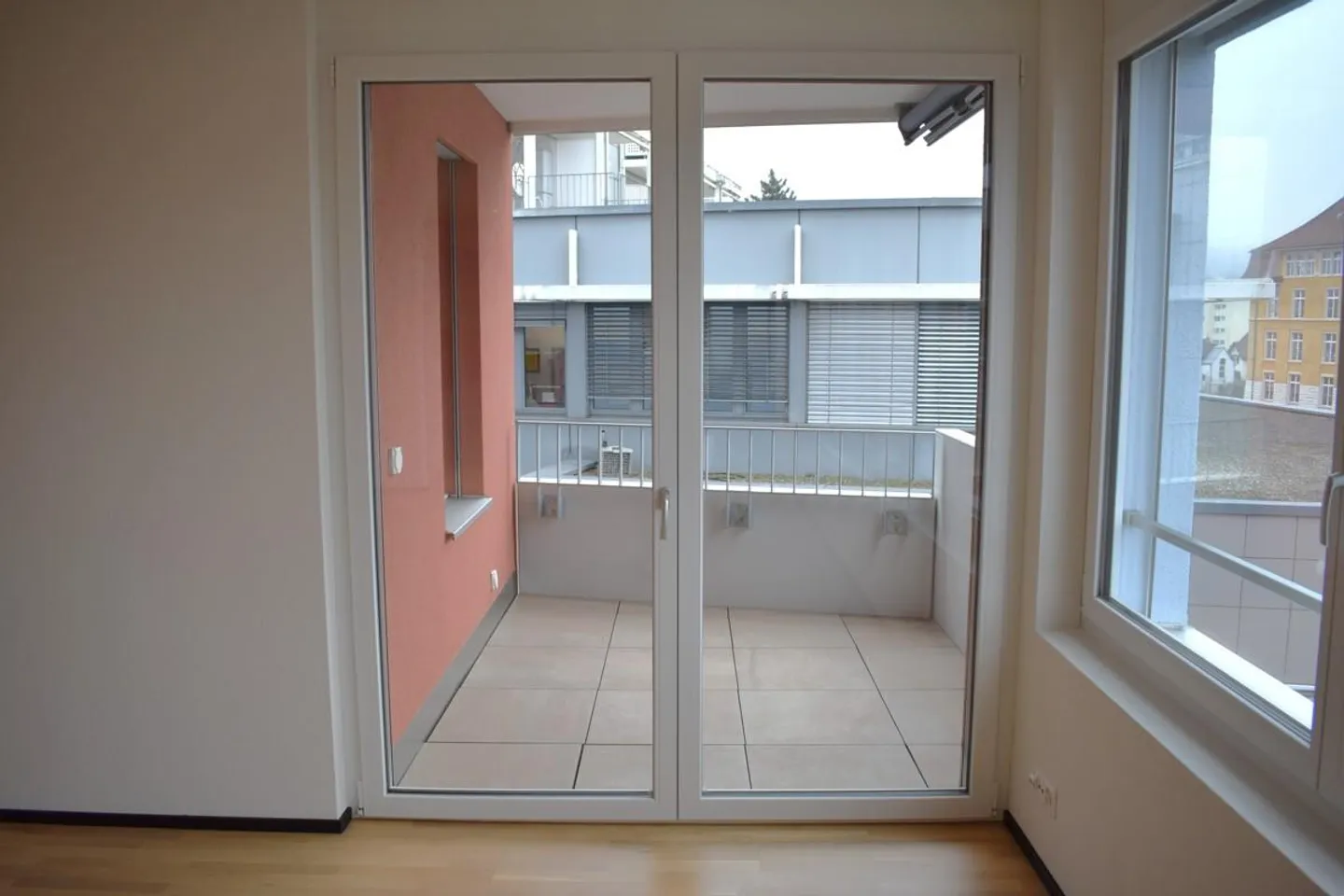 Stylish 3.5-room apartment in the center of Dietikon Urban Living - Photo 5 of 10