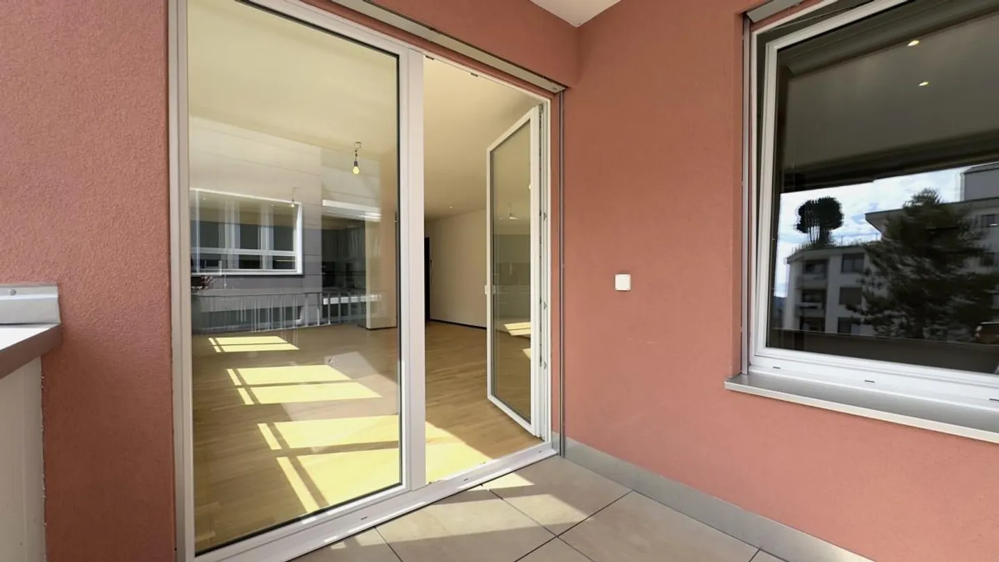 Stylish 3.5-room apartment in the center of Dietikon Urban Living - Photo 8 of 10