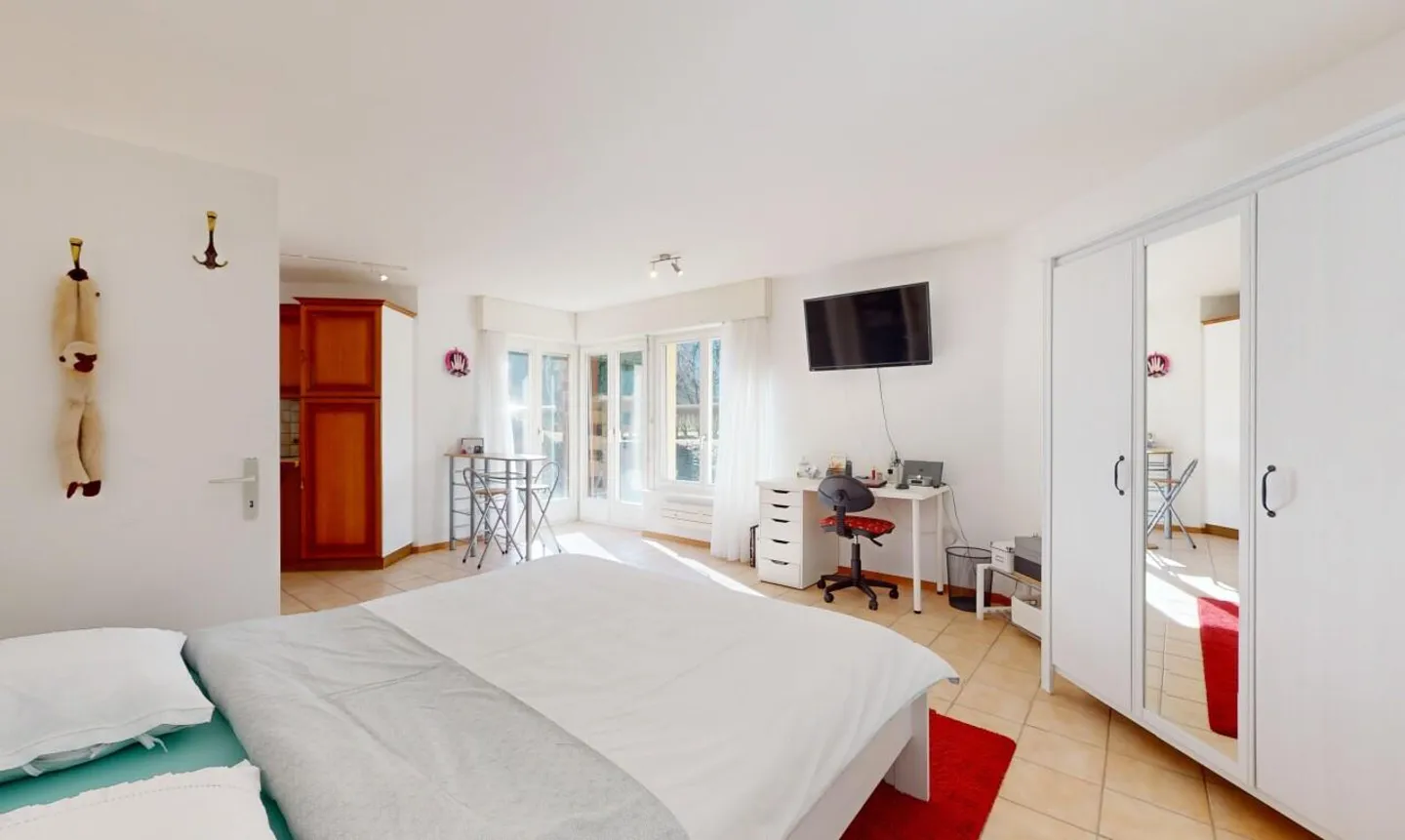 Exclusif : Belle villa de 4 pièces avec studio au sous-sol - Photo 11 sur 13