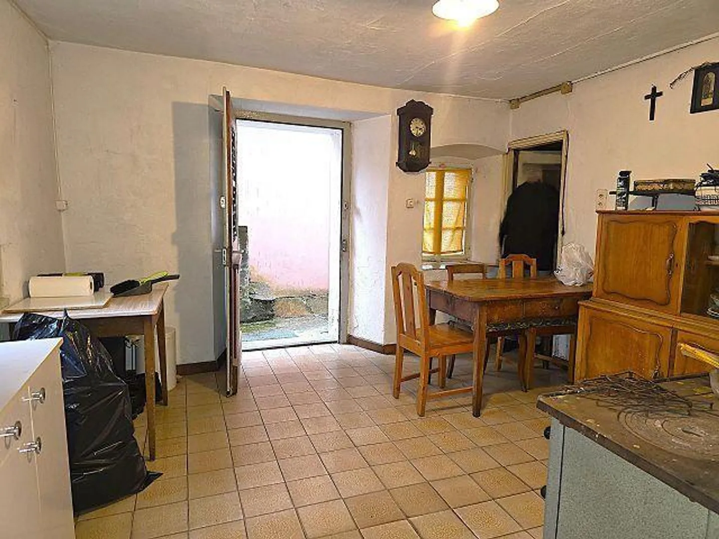 Casa nel villaggio di 4 stanze da ampliare con giardino e parcheggio - Foto 3 di 22