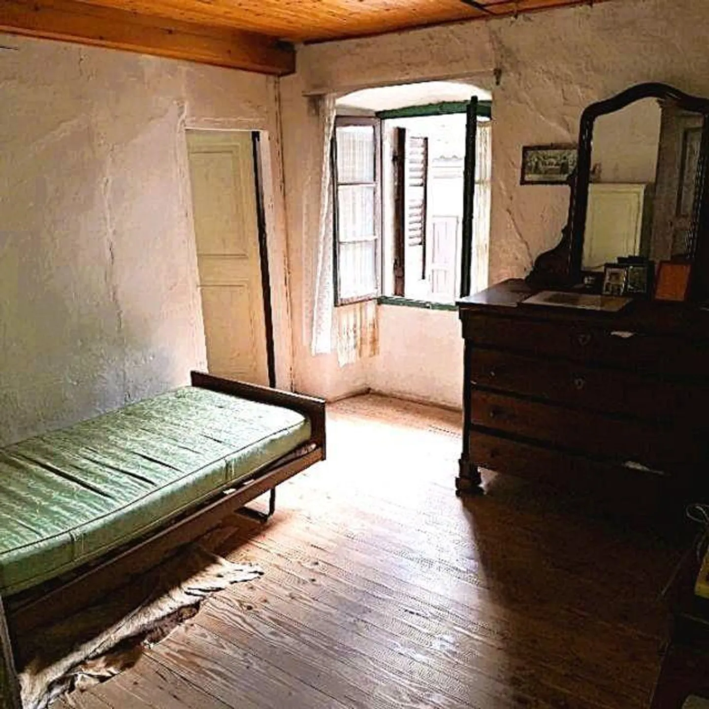 Casa nel villaggio di 4 stanze da ampliare con giardino e parcheggio - Foto 6 di 22