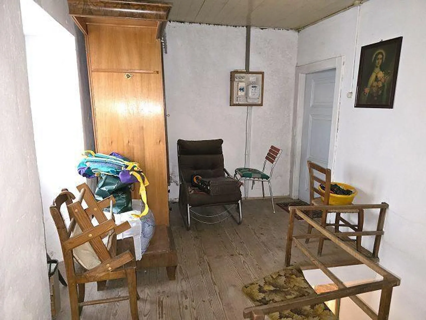 Casa nel villaggio di 4 stanze da ampliare con giardino e parcheggio - Foto 7 di 22