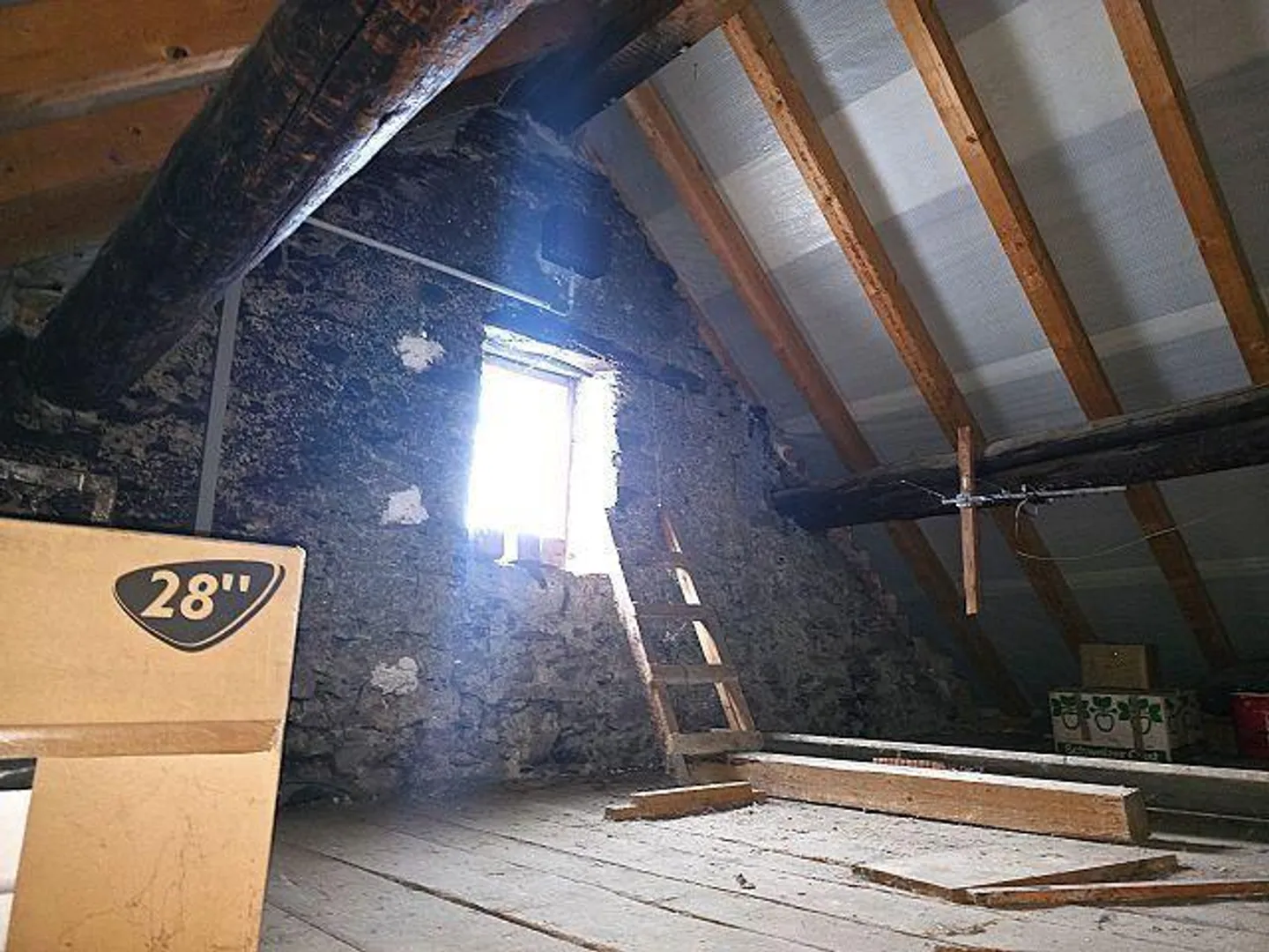Casa nel villaggio di 4 stanze da ampliare con giardino e parcheggio - Foto 11 di 22